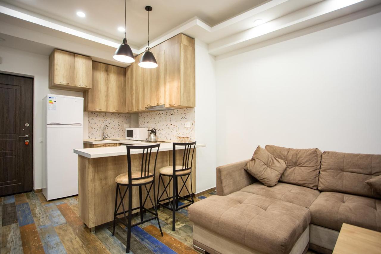 Fantastic Apartments Near Republic Square, Perfect Location, Mystreet Company 예레반 외부 사진