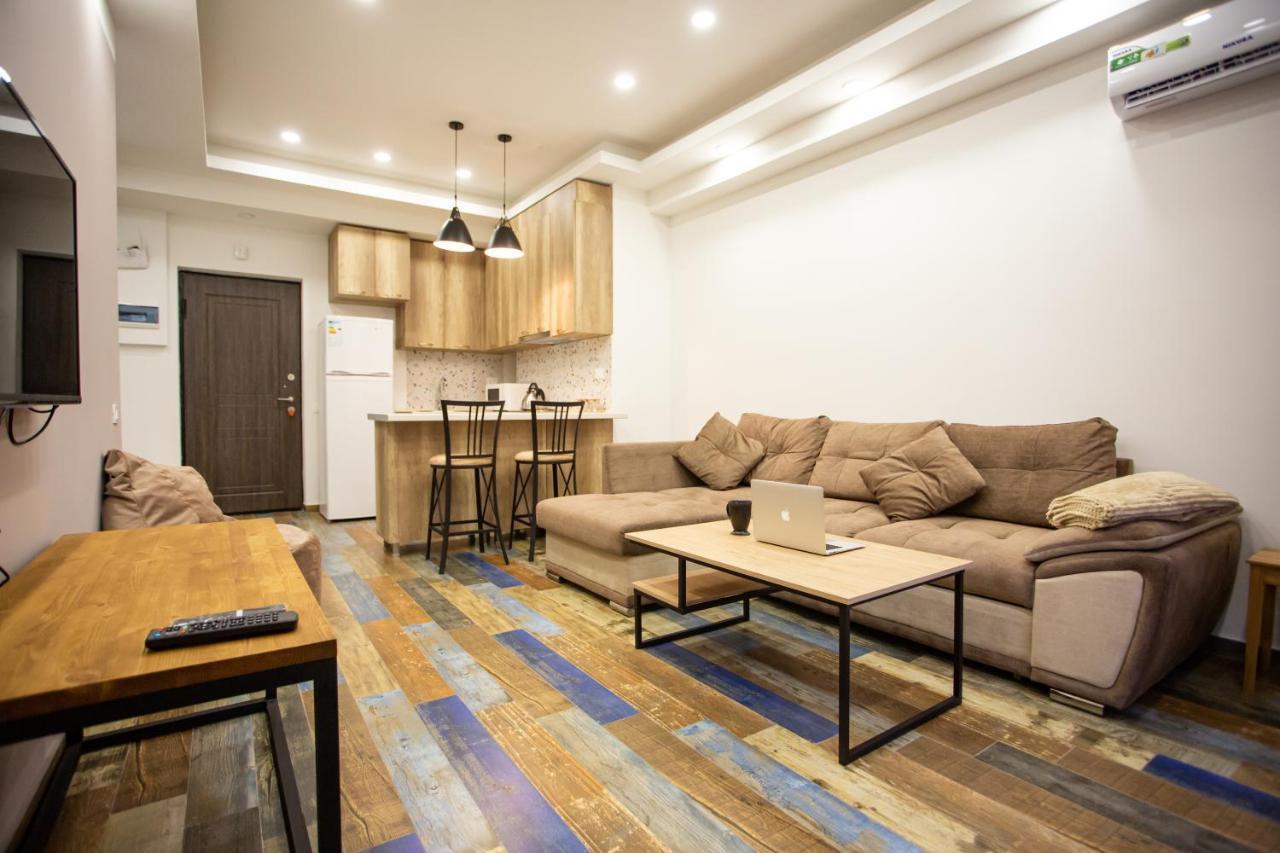 Fantastic Apartments Near Republic Square, Perfect Location, Mystreet Company 예레반 외부 사진