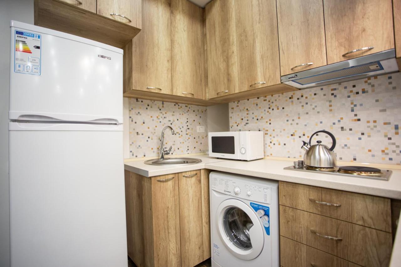 Fantastic Apartments Near Republic Square, Perfect Location, Mystreet Company 예레반 외부 사진