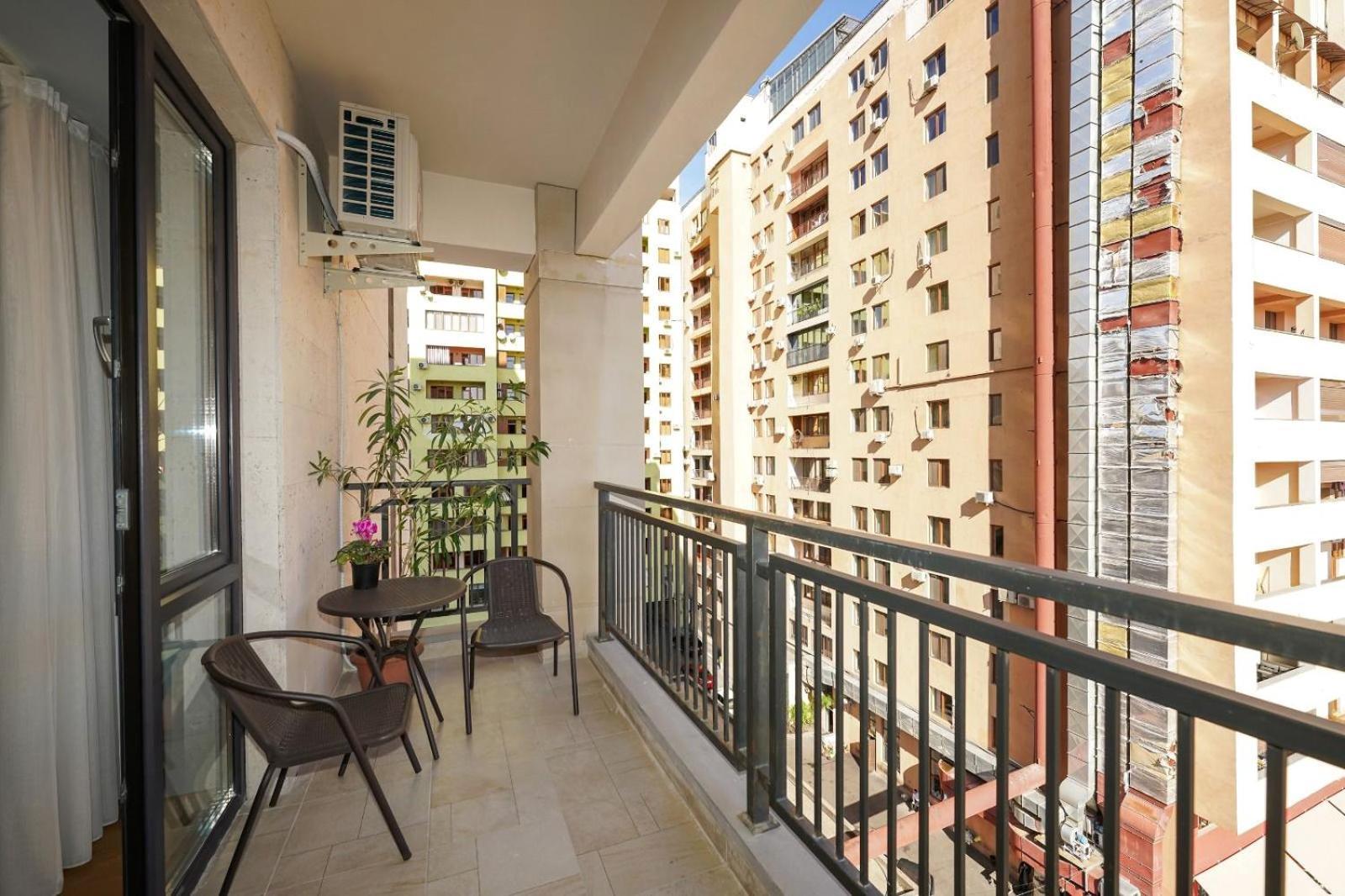 Fantastic Apartments Near Republic Square, Perfect Location, Mystreet Company 예레반 외부 사진