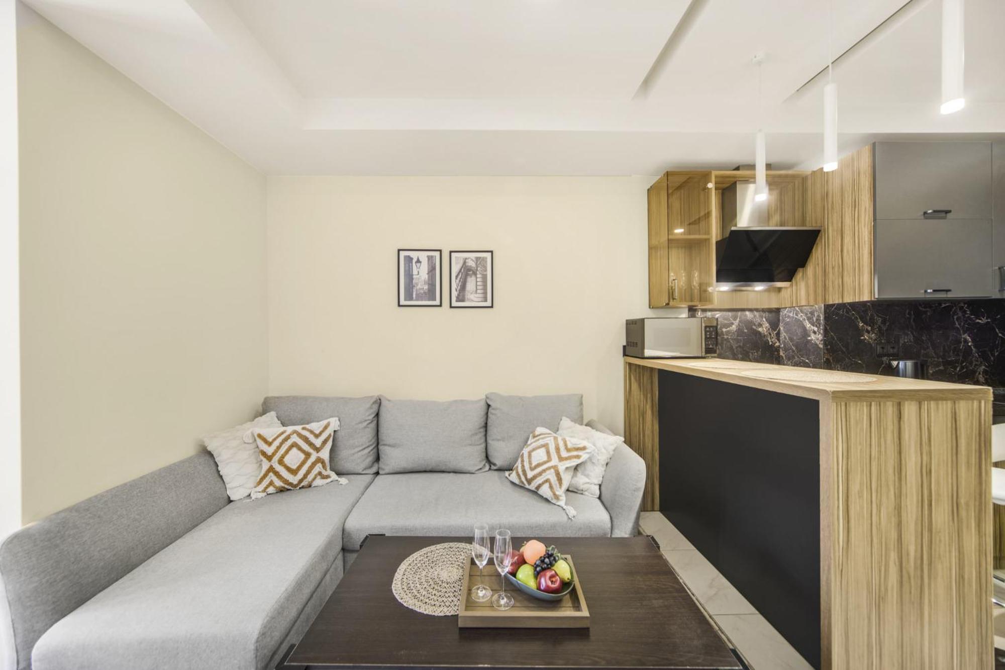 Fantastic Apartments Near Republic Square, Perfect Location, Mystreet Company 예레반 외부 사진